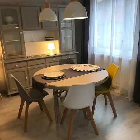 Apartamento Turistico Correos Apartment *
