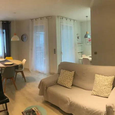 Apartamento Turistico Correos *