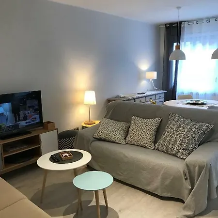 Apartamento Turístico Puigcerdá Correos * Puigcerdà