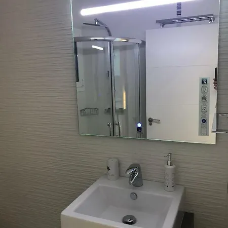 Apartamento Turistico Correos Apartment *