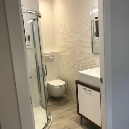 Apartamento Turistico Correos Apartment *
